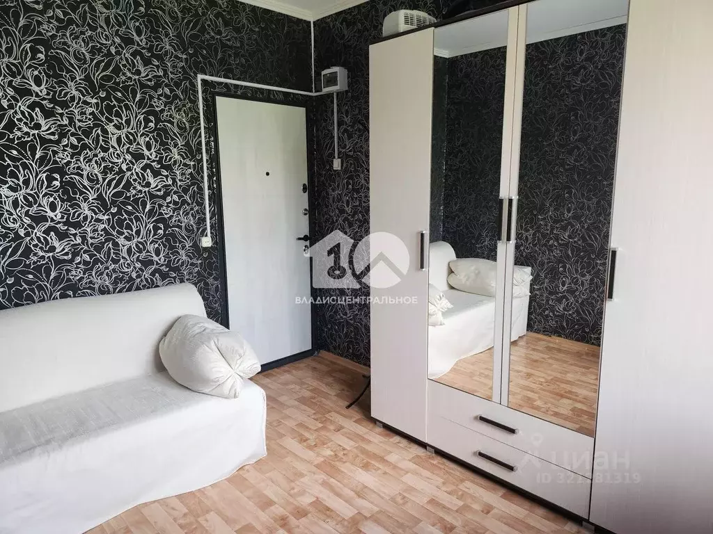 Комната Новосибирская область, Новосибирск ул. Кочубея, 11 (10.3 м) - Фото 1