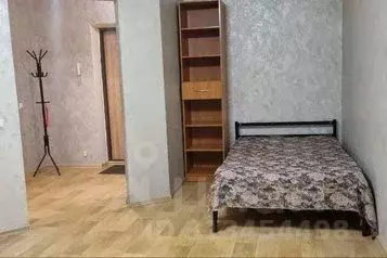 1-к кв. Тюменская область, Тюмень ул. Бакинских Комиссаров, 3 (10.0 м) - Фото 0