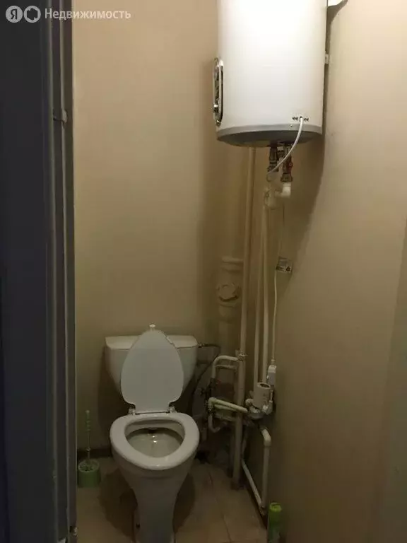 2-комнатная квартира: Бизино, улица 50 лет Октября, 10 (52 м) - Фото 1