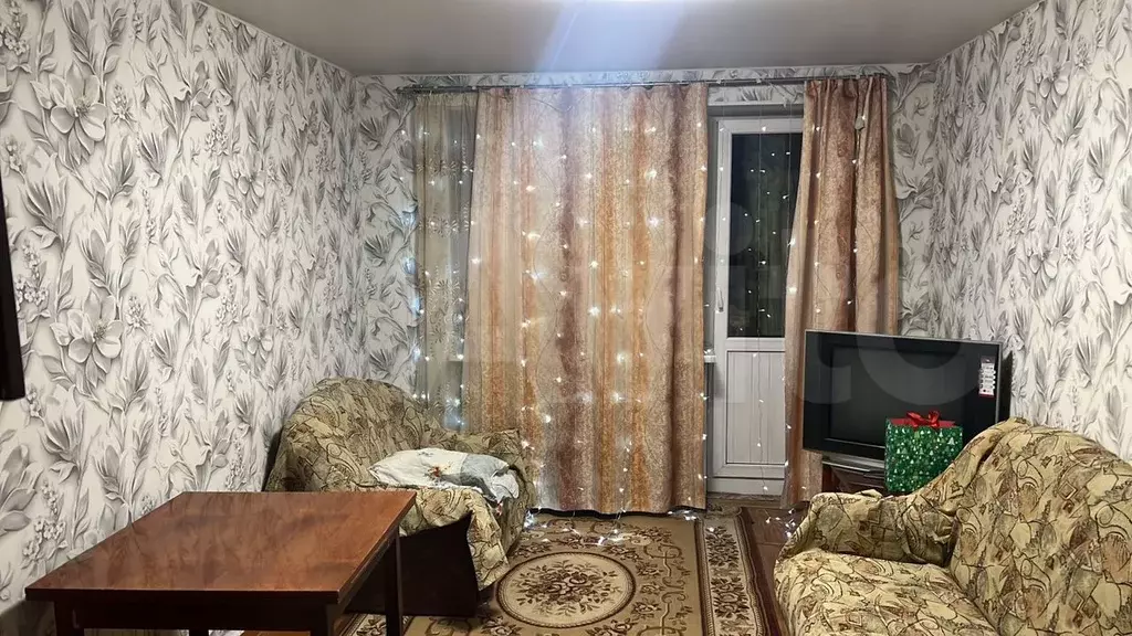 2-к. квартира, 45 м, 5/5 эт. - Фото 0