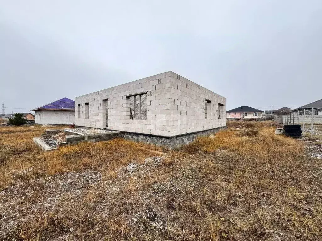Дом в Белгородская область, Старый Оскол ул. Полины Кауновой (115 м) - Фото 0