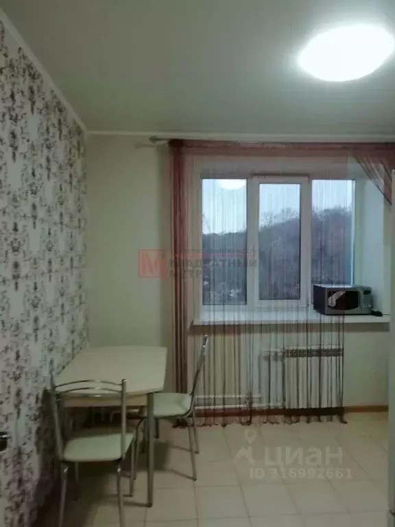 1-к кв. Белгородская область, Губкин Горняк мкр, 5 (38.5 м) - Фото 1