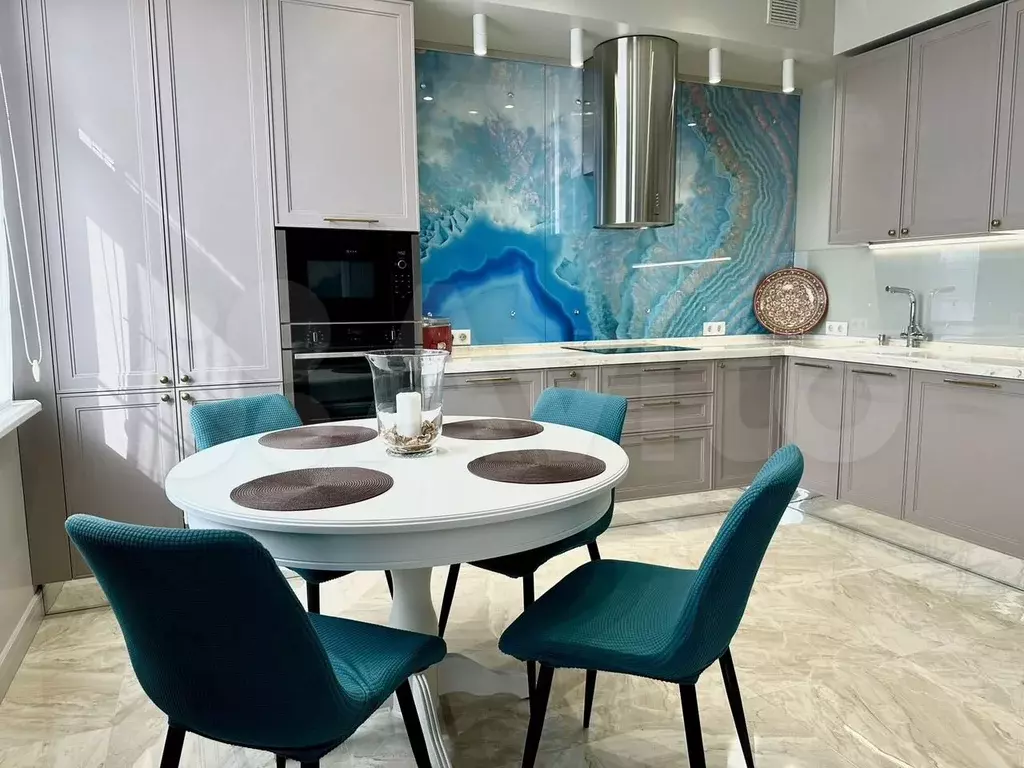 2-к. квартира, 71 м, 3/3 эт. - Фото 0