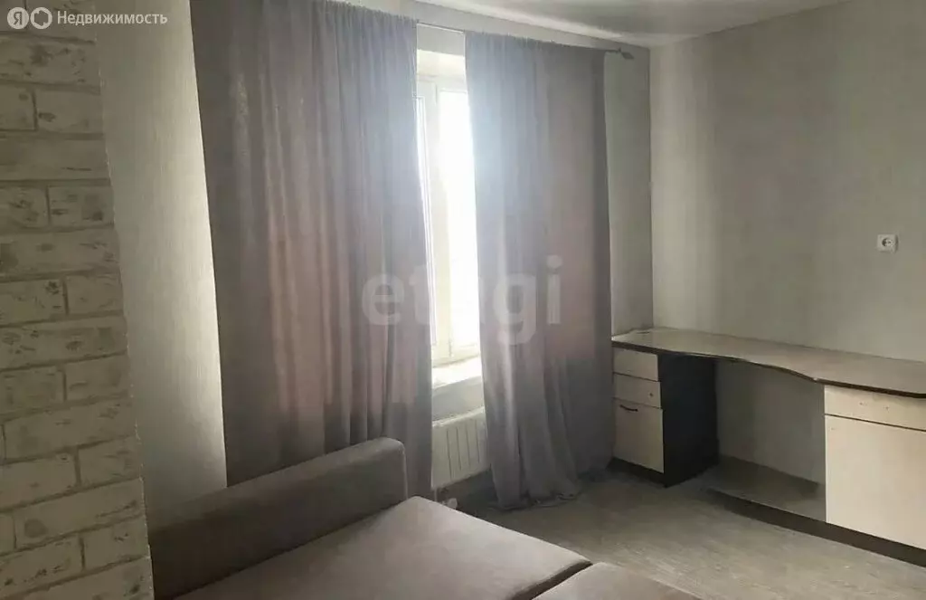 Квартира-студия: Саратов, улица имени Николая Чихарева, 10Д (38 м) - Фото 2