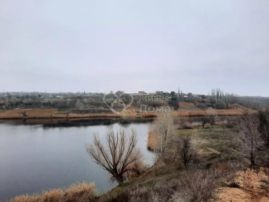 Участок в Волгоградская область, Дубовка Строительная ул. (10.0 сот.) - Фото 1