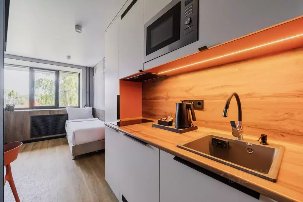 1-к кв. Свердловская область, Екатеринбург ул. Комвузовская, 21В (18.0 ... - Фото 2