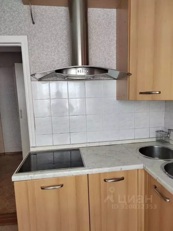 2-к кв. Белгородская область, Старый Оскол Восточный мкр, 1 (52.2 м) - Фото 2