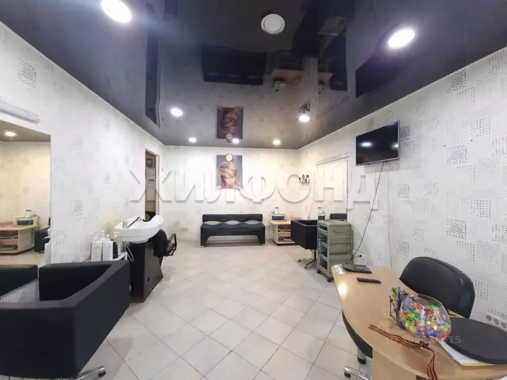 Помещение свободного назначения в Ханты-Мансийский АО, Нефтеюганск ... - Фото 1