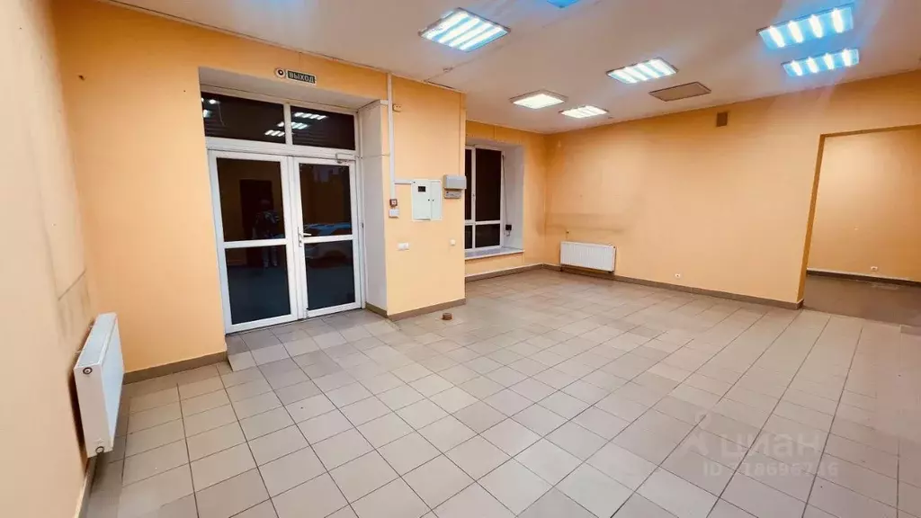 Помещение свободного назначения в Калининградская область, Калининград ... - Фото 0