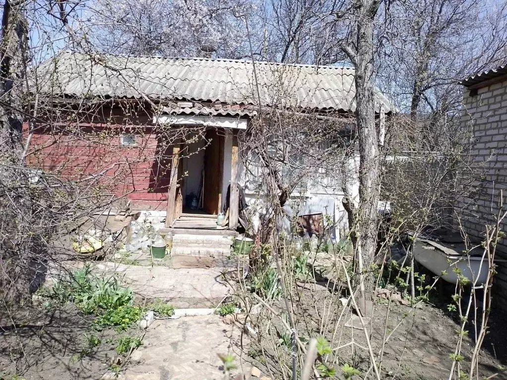 Дом в Ростовская область, Каменск-Шахтинский Кавказская ул. (35 м) - Фото 0
