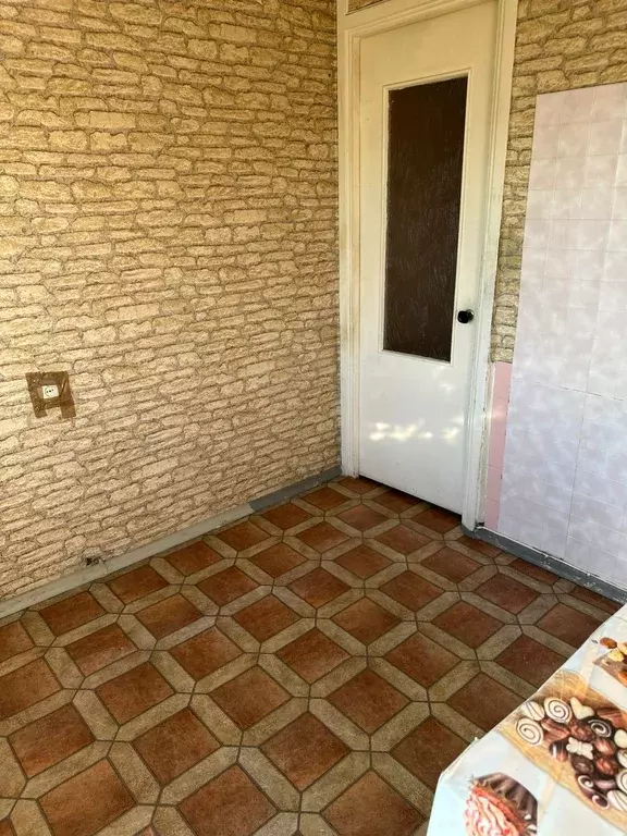 Продаётся 4-к квартира, 62.8 м - Фото 1