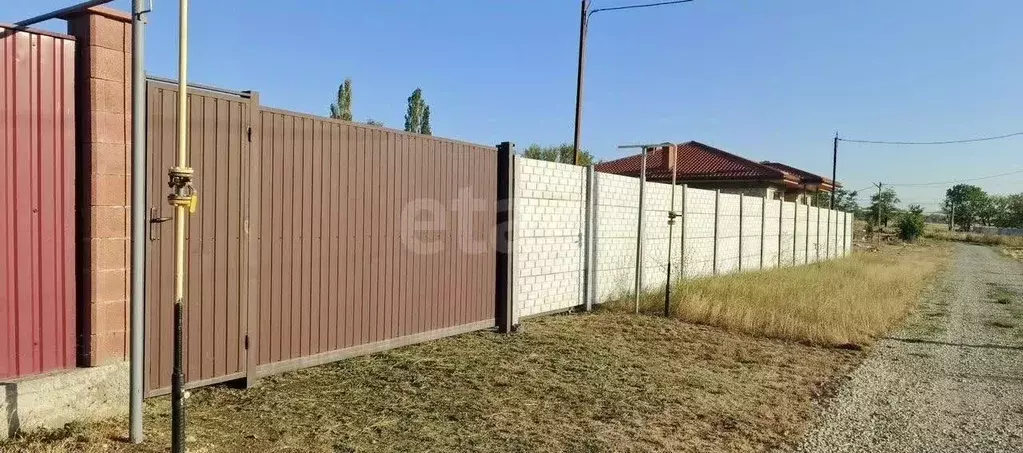 Участок в Крым, Симферопольский район, Перовское с/пос, с. ... - Фото 2