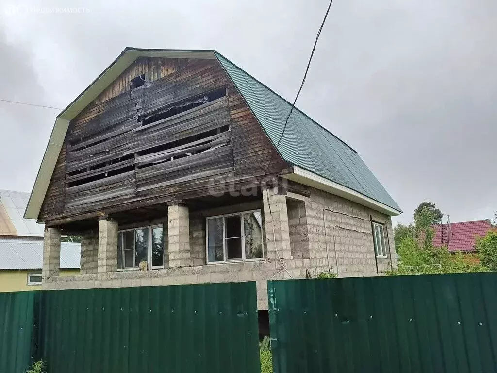 Дом в Республика Коми, городской округ Сыктывкар, посёлок городского ... - Фото 1