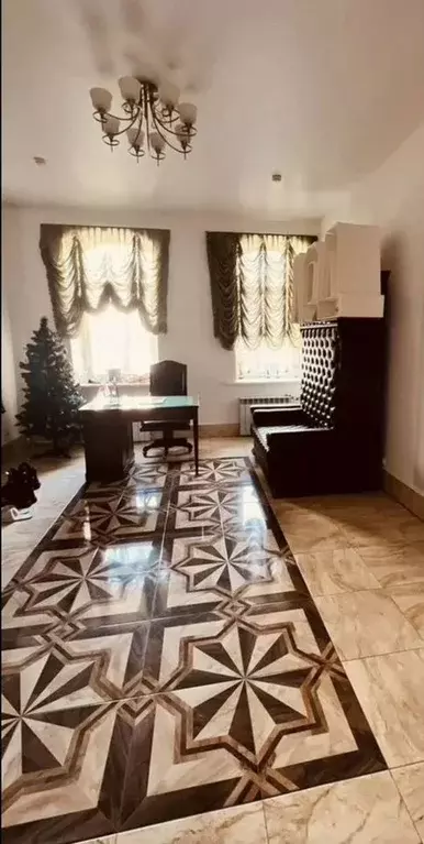 Офис в Санкт-Петербург ул. Лизы Чайкиной, 4/12 (160 м) - Фото 1