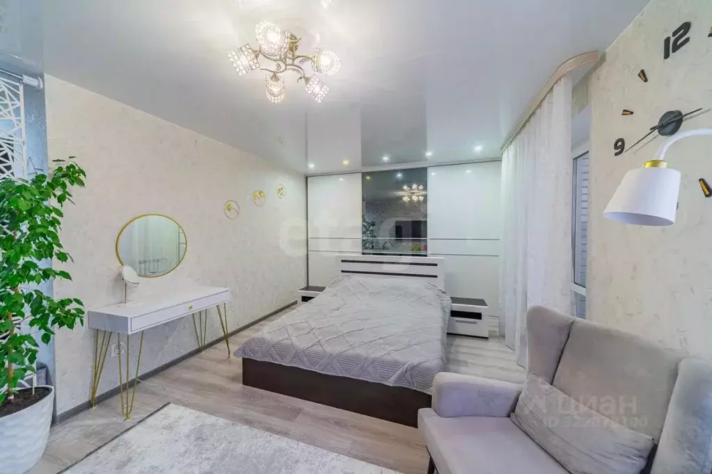 2-к кв. Саратовская область, Саратов Весенняя ул., 14к2 (59.9 м) - Фото 1