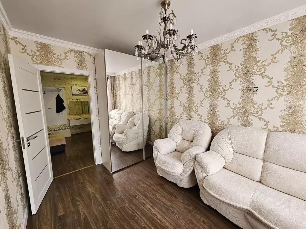 3-к кв. Курская область, Курск ул. Карла Маркса, 31А (75.0 м) - Фото 0