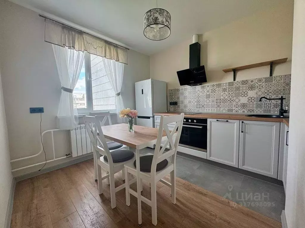 2-к кв. Москва Новгородская ул., 19К1 (54.0 м) - Фото 0