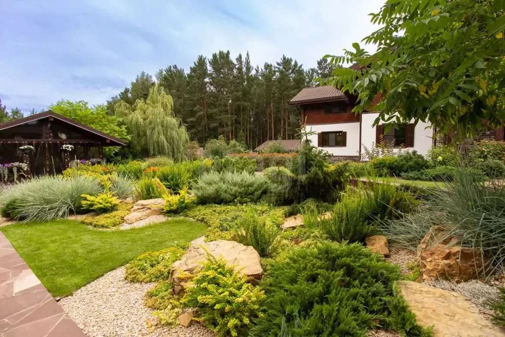 Дом в Красноярский край, Красноярск городской округ, пос. Минино ул. ... - Фото 2