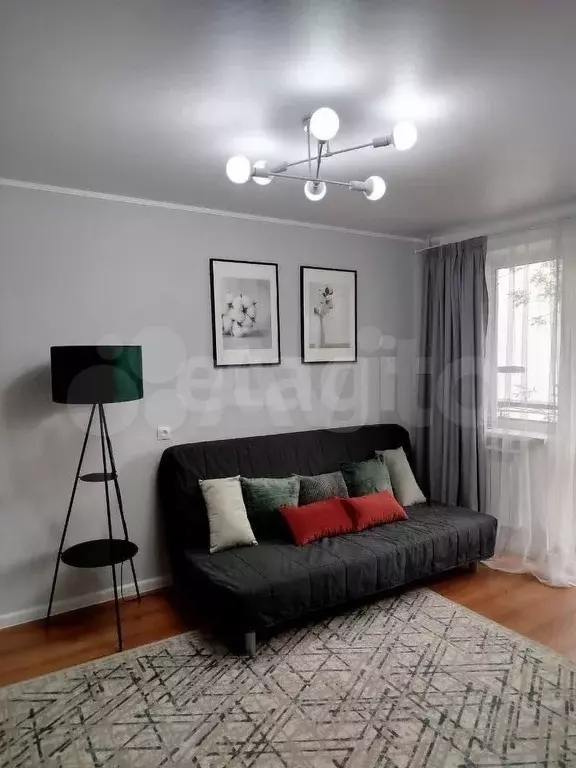 1-к. квартира, 30 м, 1/5 эт. - Фото 1