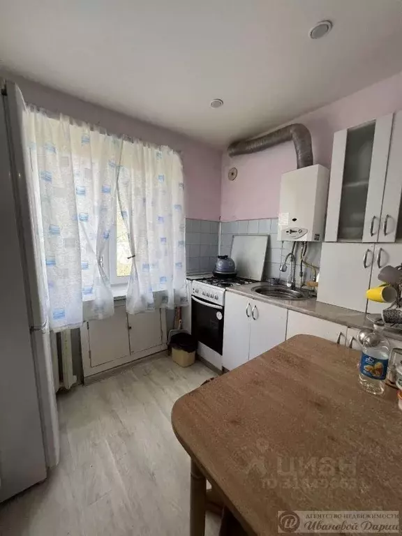 2-к кв. Самарская область, Самара Путейская ул., 12 (43.9 м) - Фото 0