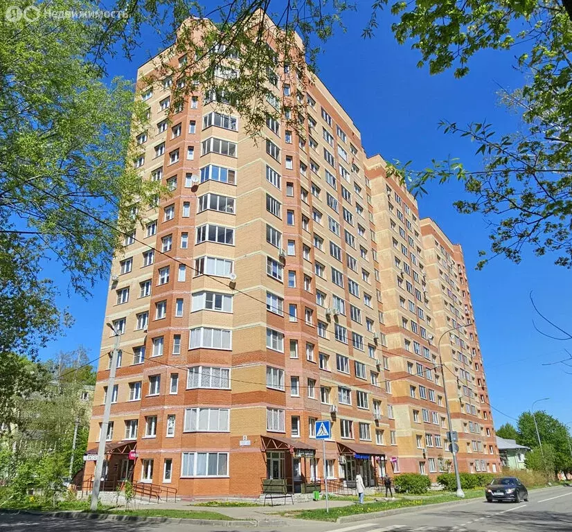 2-комнатная квартира: Серпухов, улица Фрунзе, 12 (70 м) - Фото 0