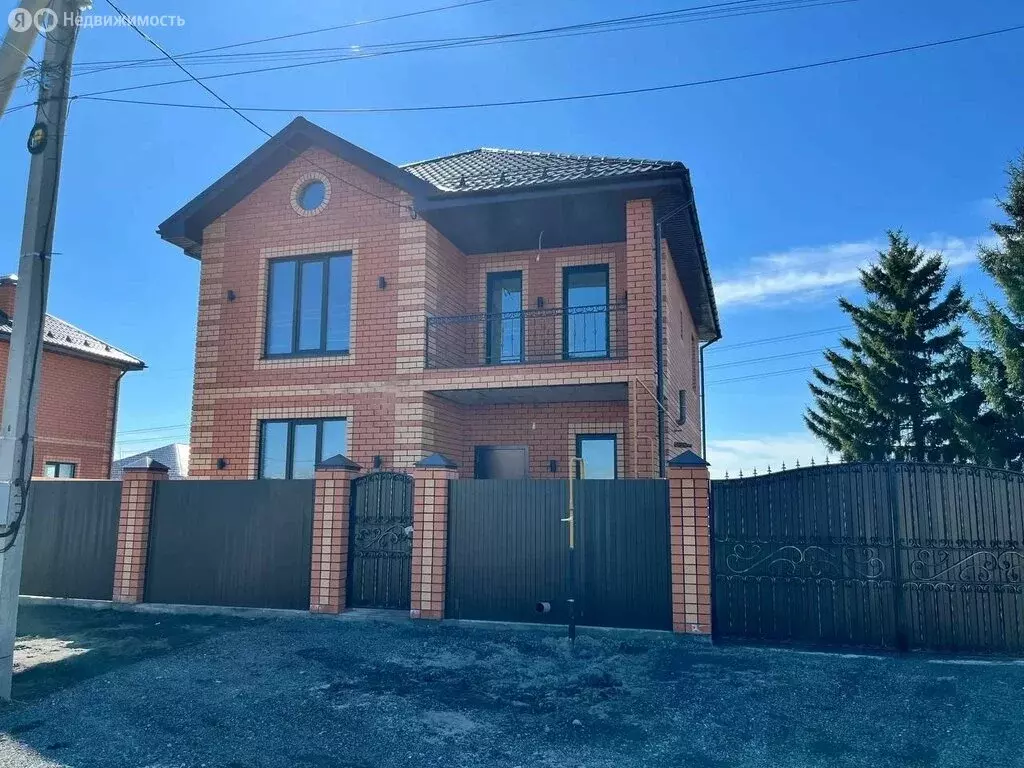 Дом в микрорайон Казарово, Мирная улица (150 м) - Фото 1