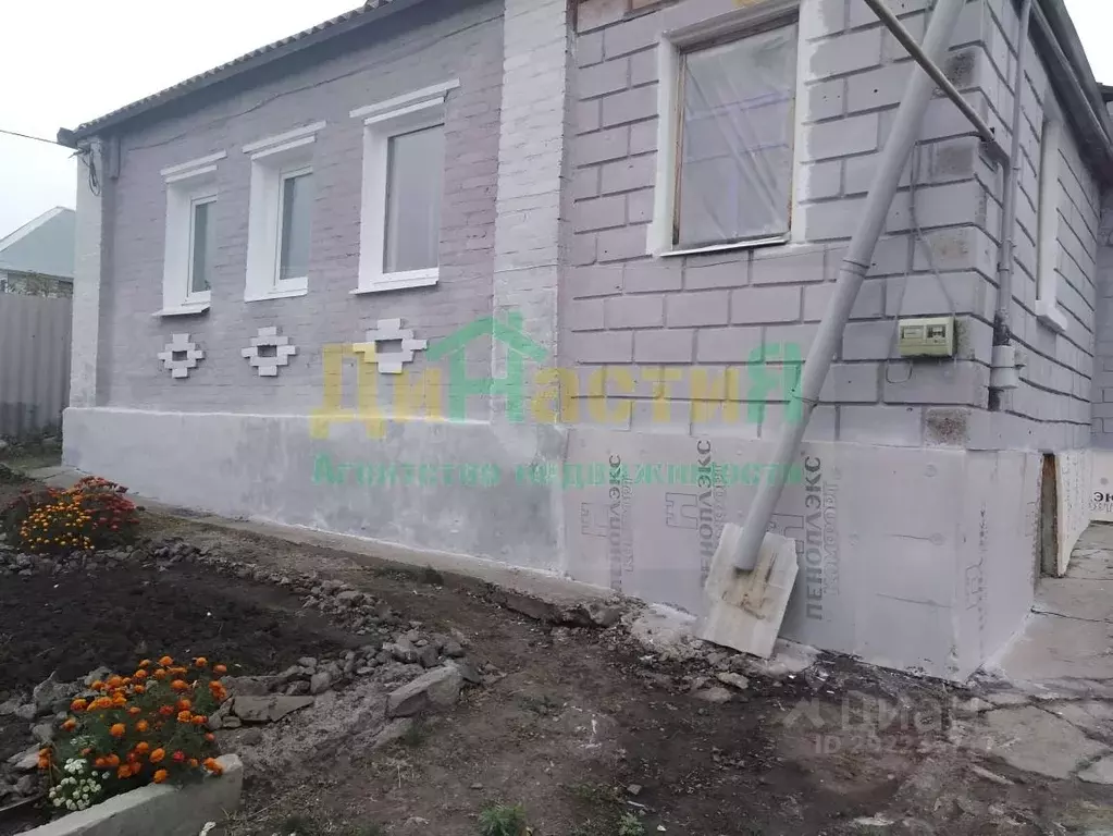 Дом в Белгородская область, Яковлевский городской округ, Яковлево рп ... - Фото 1