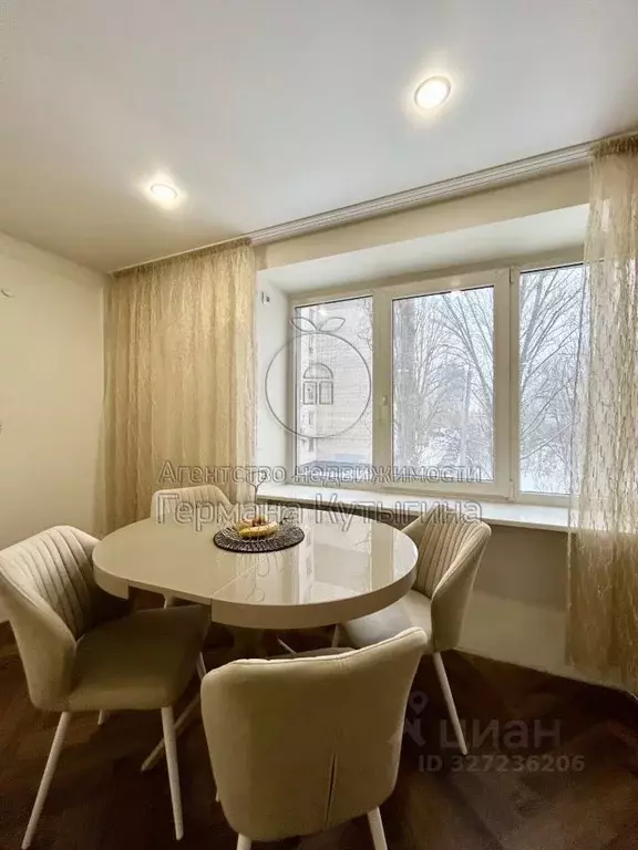 3-к кв. Волгоградская область, Волгоград ул. Пархоменко, 59А (61.9 м) - Фото 2