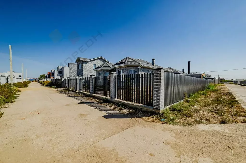 Дом в Краснодарский край, Краснодар ул. Горячеключевская, 122 (88 м) - Фото 1