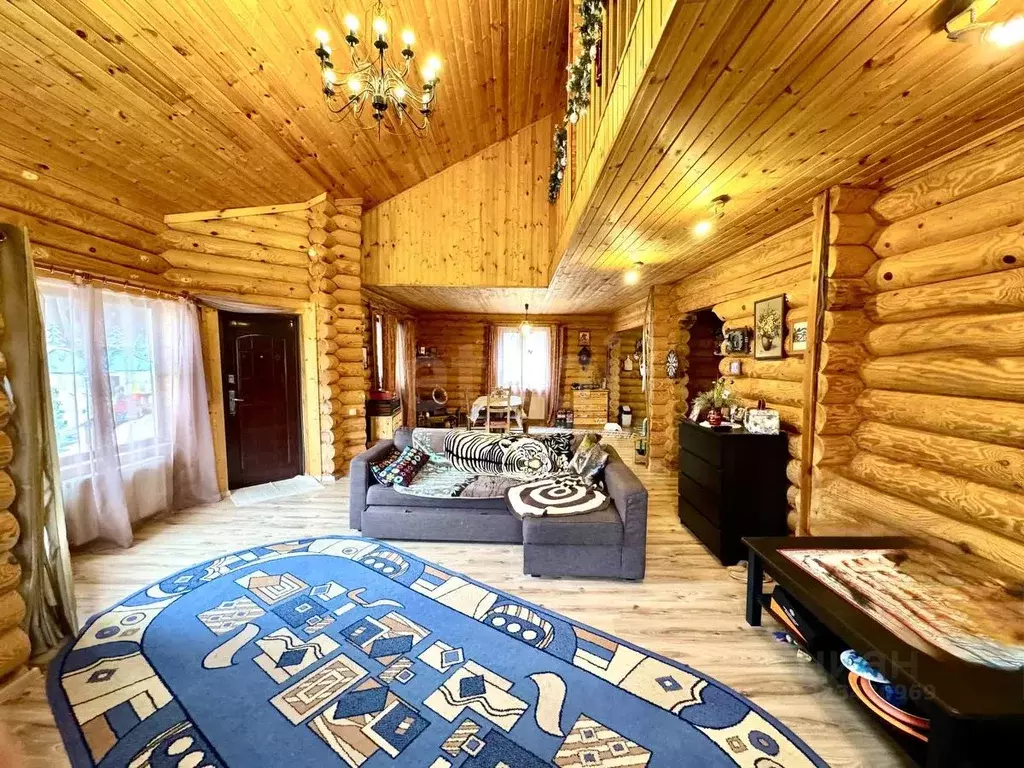 Дом в Калужская область, Малоярославецкий муниципальный округ, ... - Фото 2