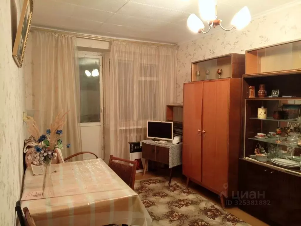 2-к кв. Калужская область, Жуков Юбилейная ул., 8 (43.6 м) - Фото 1