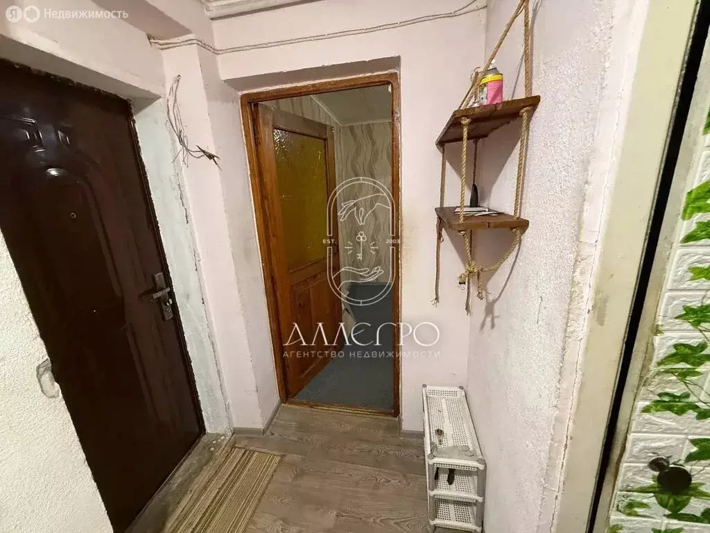 2-комнатная квартира: Севастополь, улица Челнокова, 33 (59 м) - Фото 1