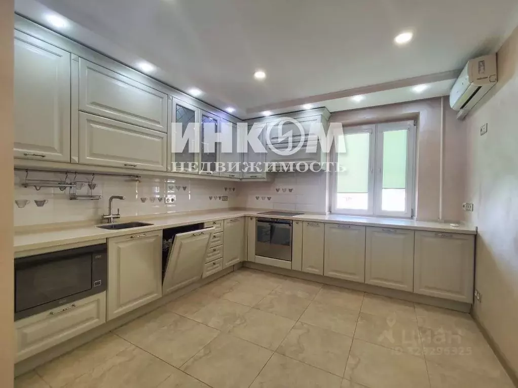 3-к кв. Москва Пятницкое ш., 36К1 (76.0 м) - Фото 1