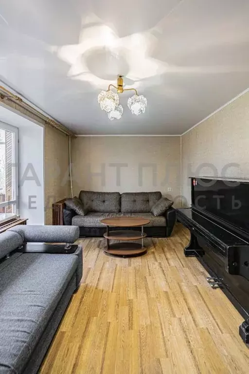 2-к кв. Липецкая область, Липецк Пролетарская ул., 14 (45.0 м) - Фото 1