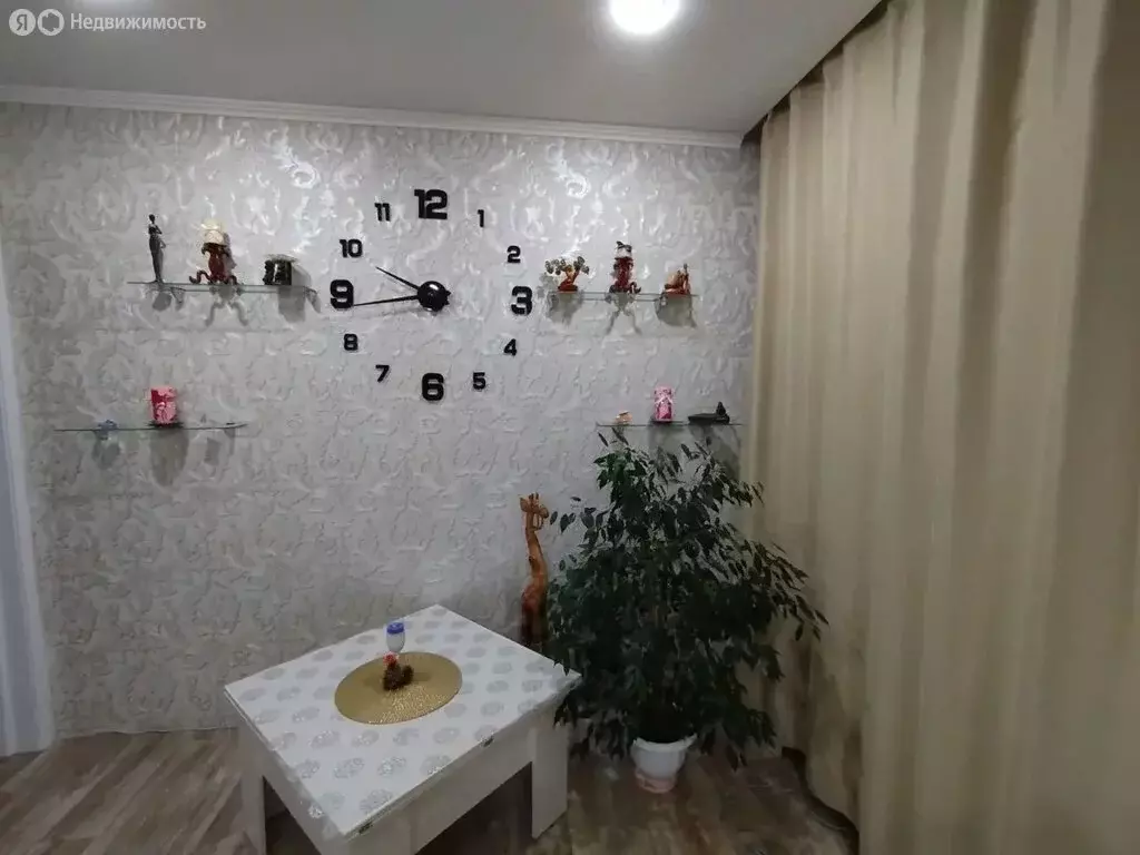 2-комнатная квартира: Чебоксары, Солнечный бульвар, 14 (61.9 м) - Фото 1