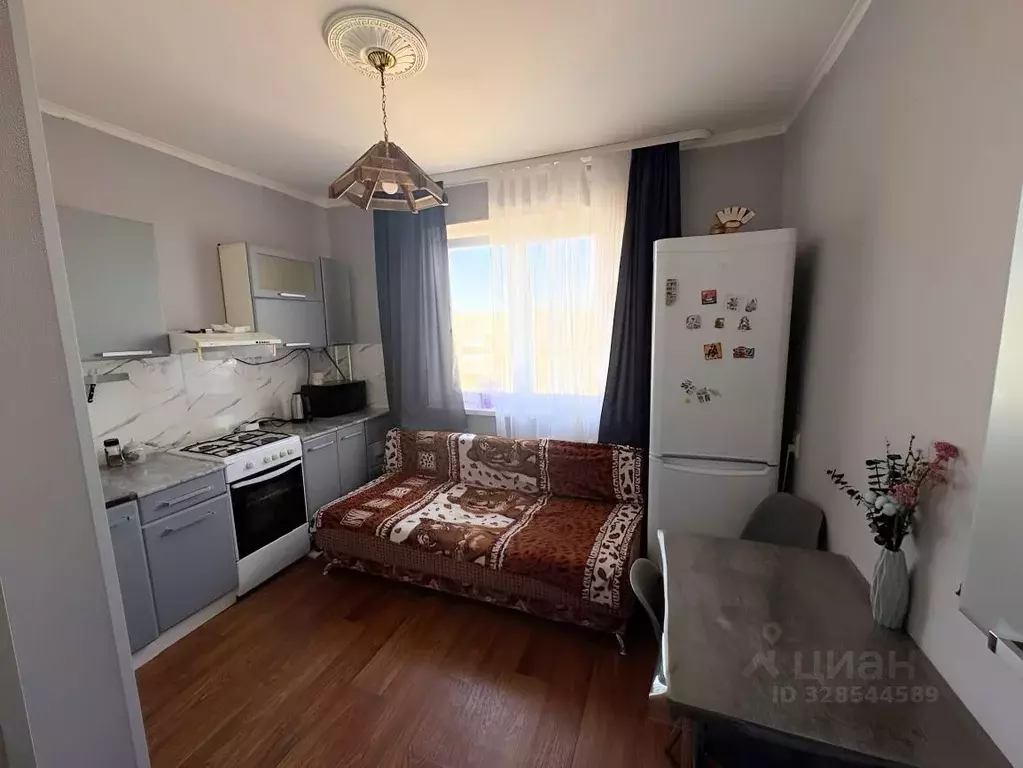 1-к кв. Оренбургская область, Оренбург Брестская ул., 5/2 (36.9 м) - Фото 1