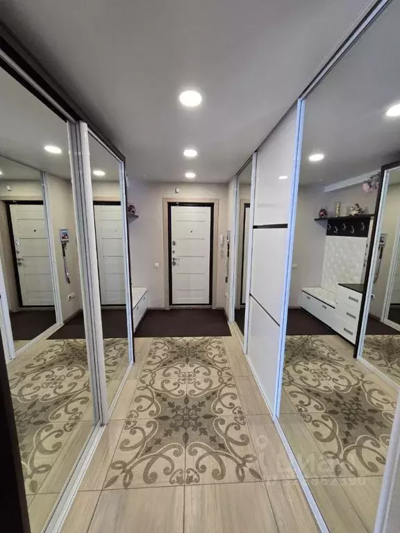 4-к кв. Приморский край, Владивосток 71-й мкр, ул. Ватутина, 4В (98.0 ... - Фото 2