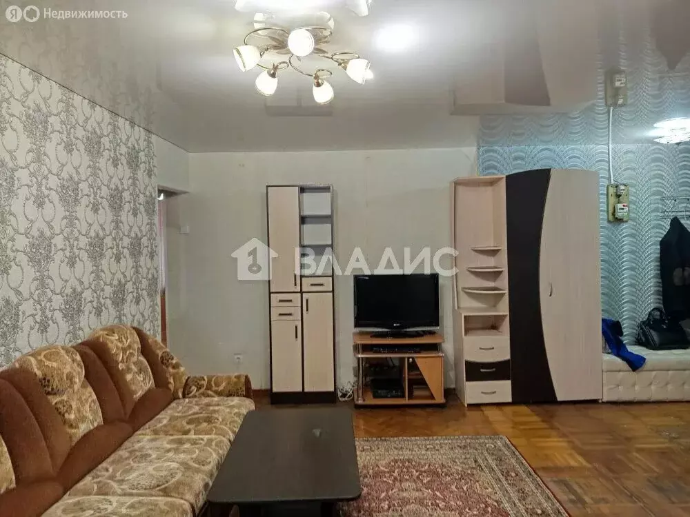 3-комнатная квартира: Майкоп, улица Некрасова, 260 (54.9 м) - Фото 1