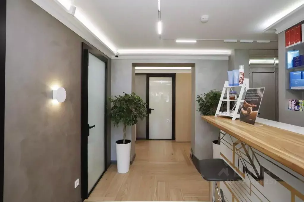 Помещение свободного назначения в Иркутская область, Иркутск ул. ... - Фото 1