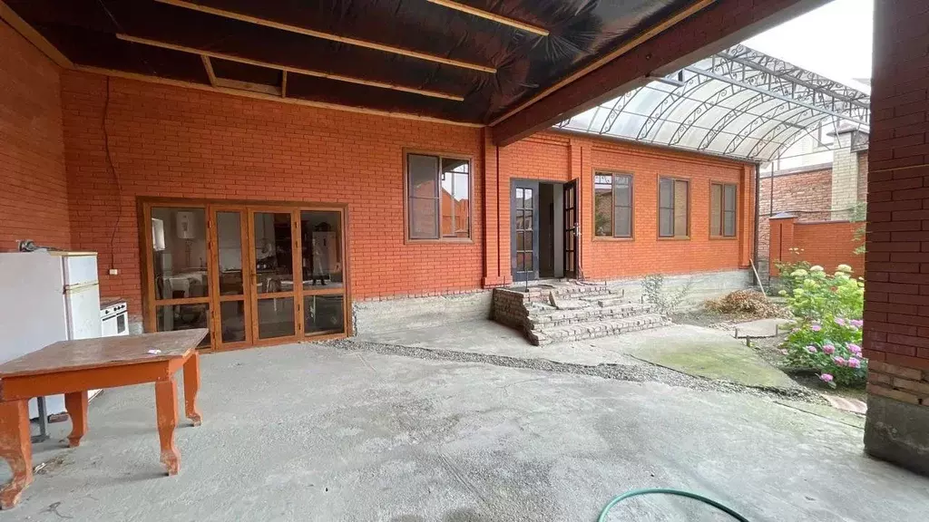 Дом в Чеченская республика, Грозный пос. Имени Жамалайли Элиханова, ... - Фото 1