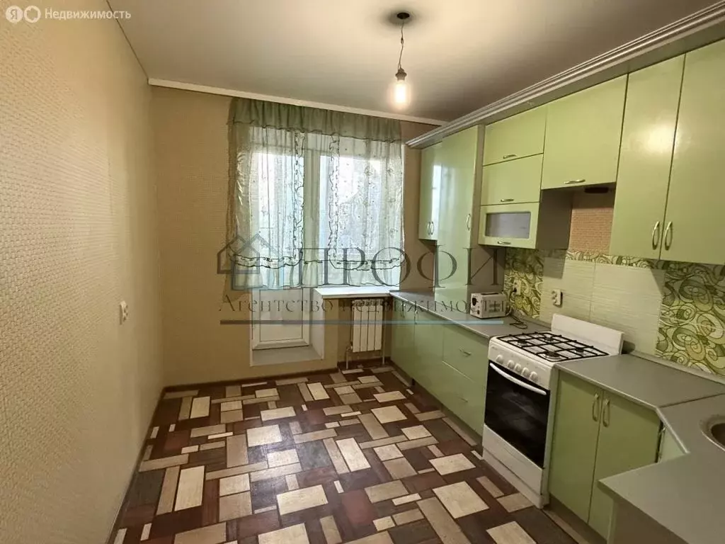1-комнатная квартира: Новый Оскол, Успенская улица, 32/1 (36.4 м) - Фото 1