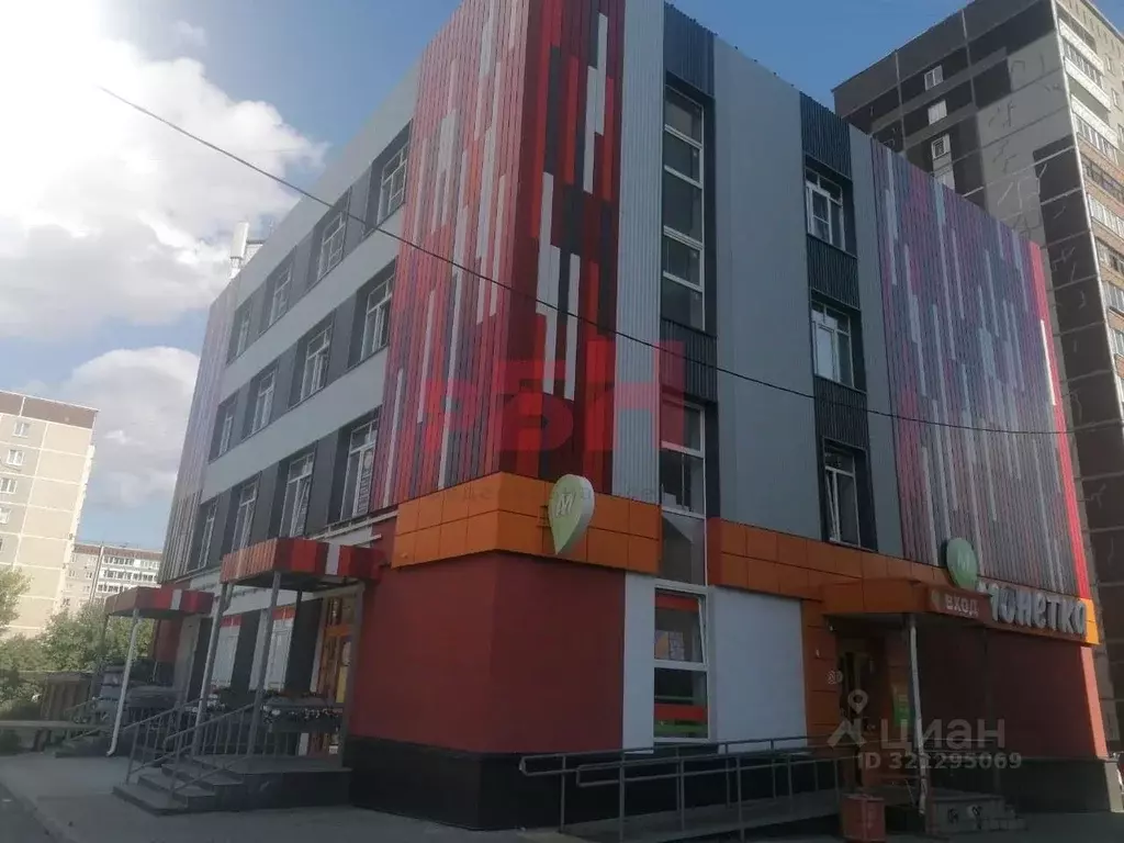 Офис в Свердловская область, Екатеринбург ул. Черепанова, 4В (150 м) - Фото 1