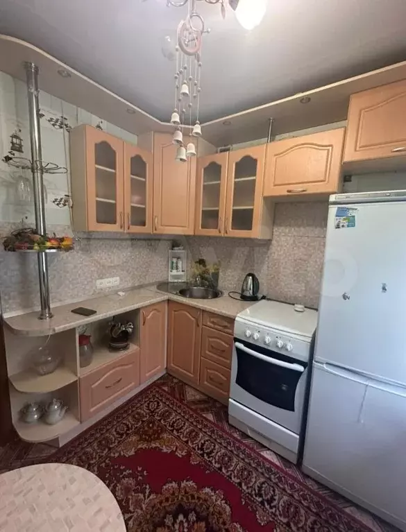 2-к. квартира, 42 м, 2/5 эт. - Фото 0