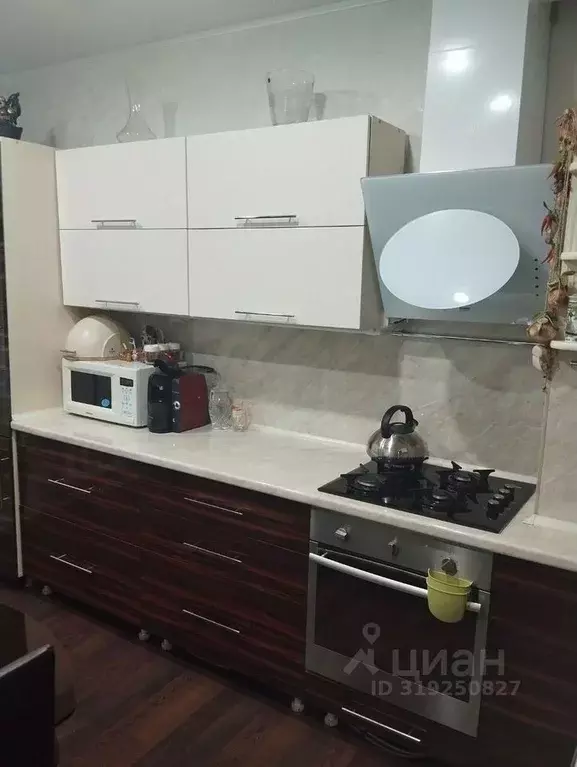 3-к кв. Саратовская область, Энгельс Ленинградская ул., 5 (66.0 м) - Фото 0
