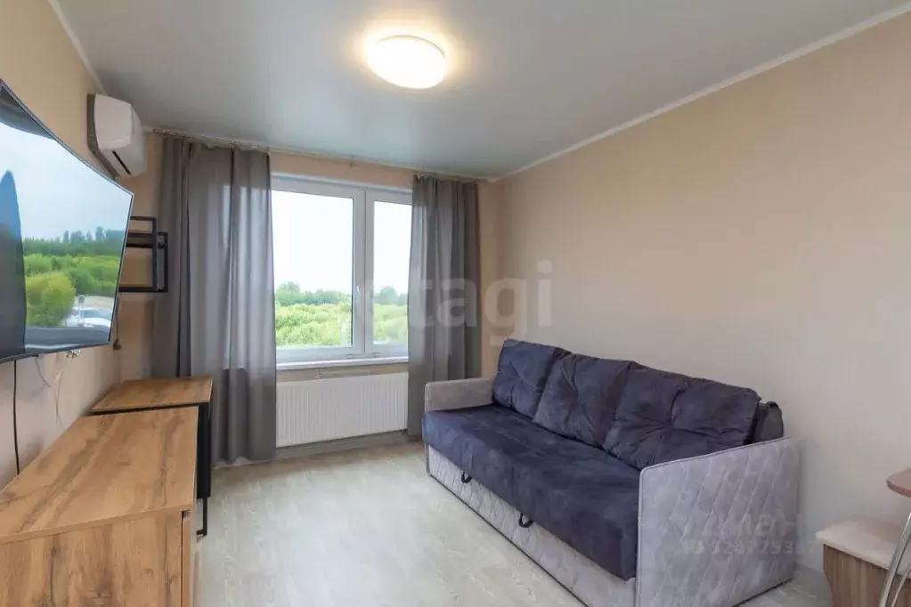 1-к кв. Тюменская область, Тюмень ул. Алексея Сергиенко, 13 (39.7 м) - Фото 0