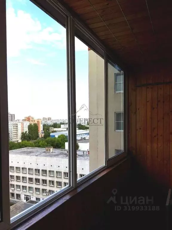 1-к кв. Белгородская область, Старый Оскол Макаренко мкр, 40 (37.0 м) - Фото 1