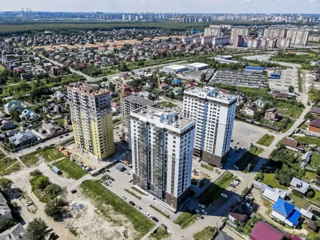 2-к кв. Тюменская область, Тюмень ул. Тальниковая, 3 (55.0 м) - Фото 1