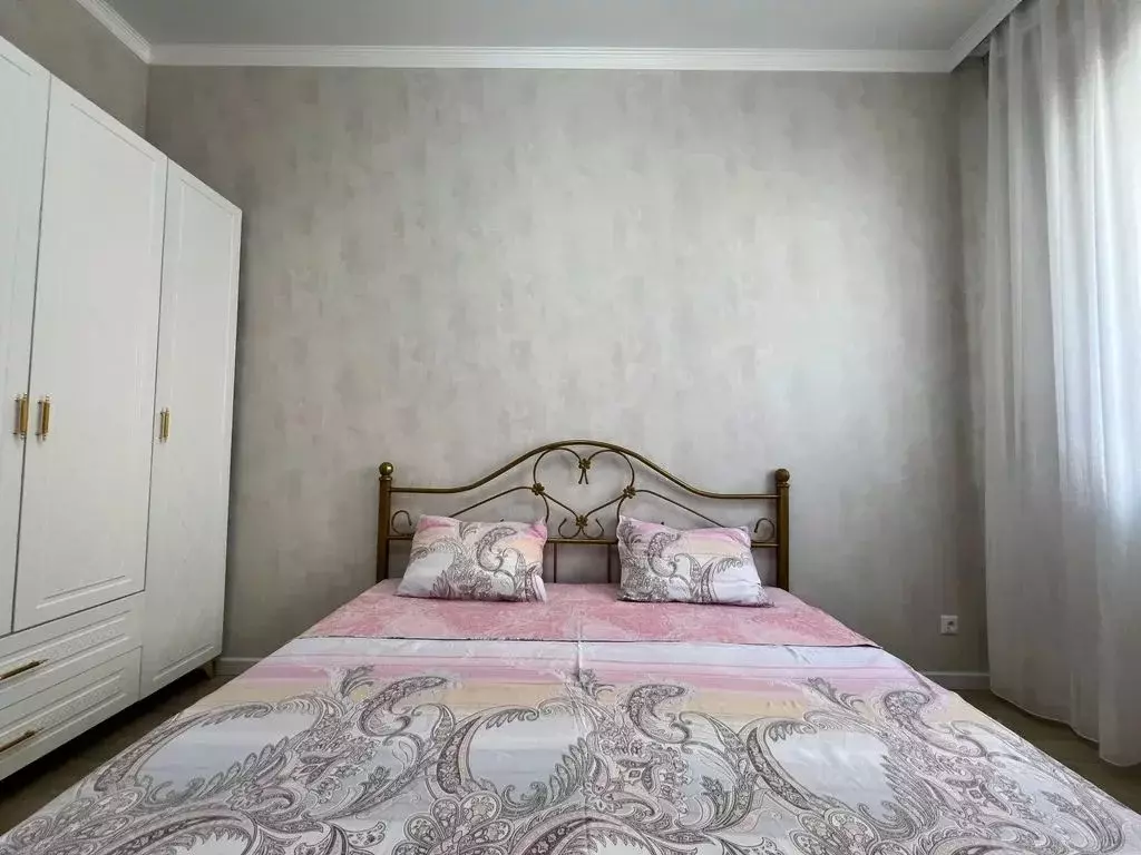 1-к кв. Ставропольский край, Кисловодск Набережная ул., 77к3 (38.0 м) - Фото 0