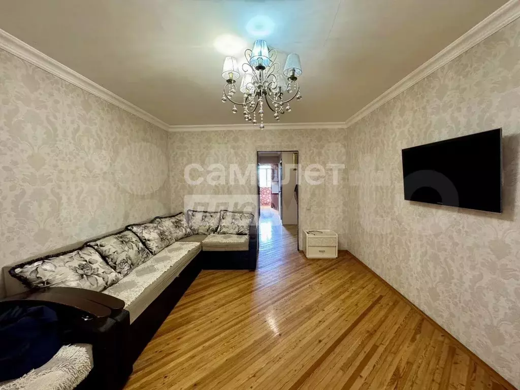 2-к. квартира, 52 м, 2/5 эт. - Фото 1