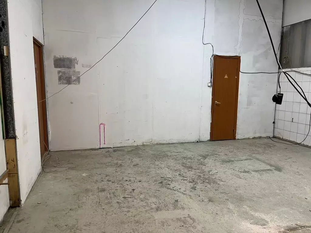 Помещение свободного назначения в Санкт-Петербург наб. Реки ... - Фото 2